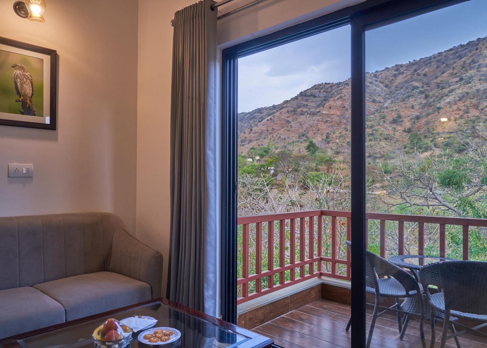 The Hunting Lodge Resort Udaipur - Villas & Pool Dabok المظهر الخارجي الصورة