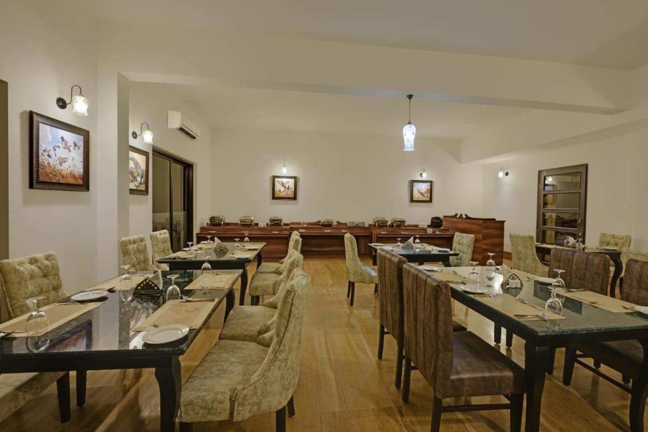 The Hunting Lodge Resort Udaipur - Villas & Pool Dabok المظهر الخارجي الصورة