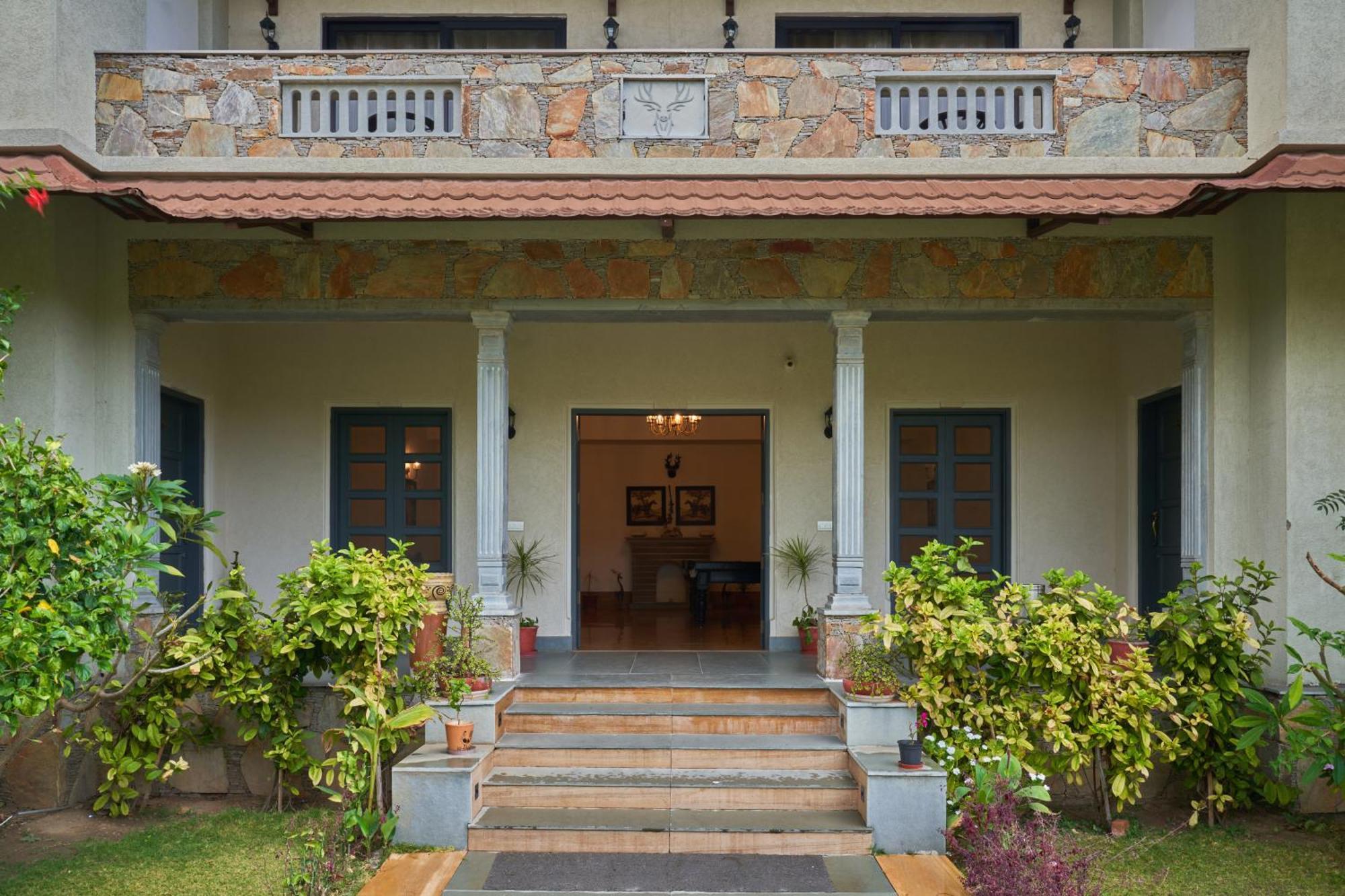 The Hunting Lodge Resort Udaipur - Villas & Pool Dabok المظهر الخارجي الصورة